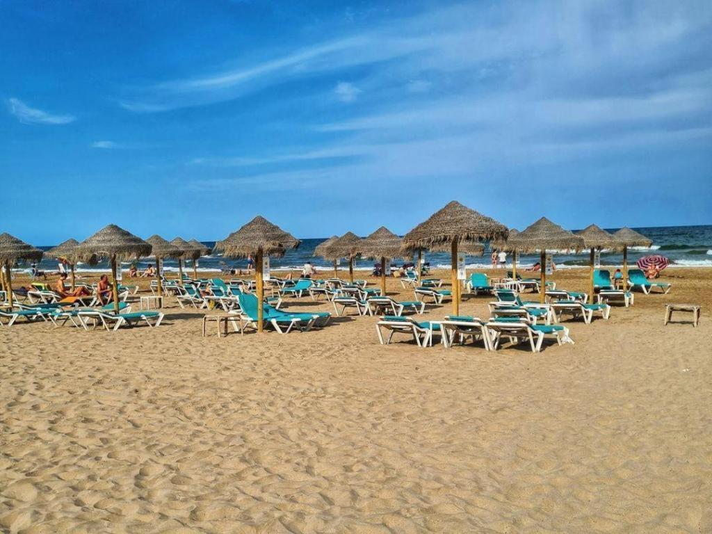 Apartamento En La Playa Malvarrosa Valenza Esterno foto