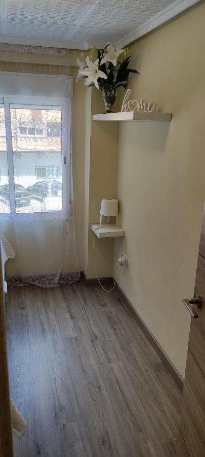 Apartamento En La Playa Malvarrosa Valenza Esterno foto